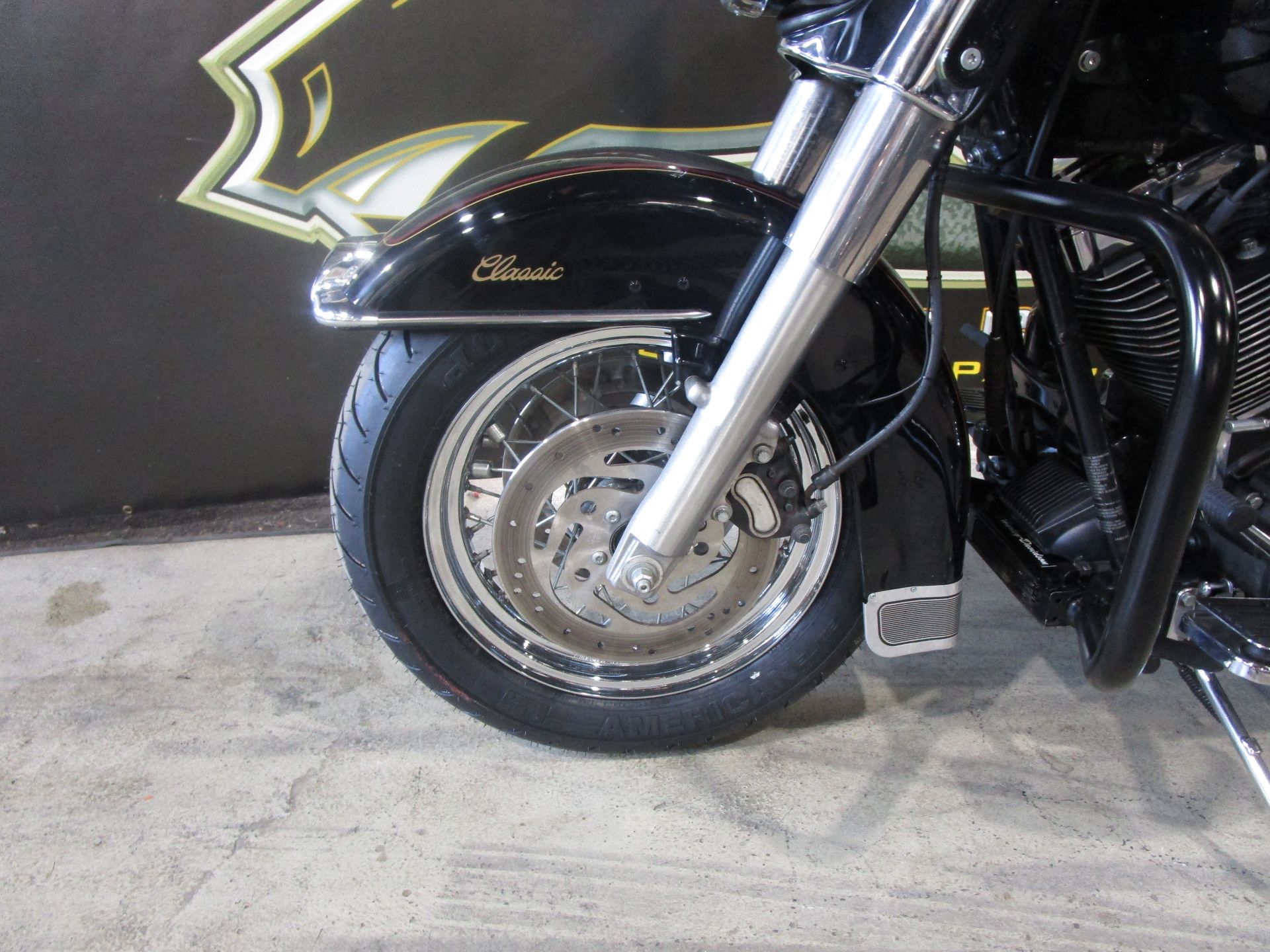 2001 Harley-Davidson FLHTC/FLHTCI Electra Glide® Classic in South Saint Paul, Minnesota - Photo 17