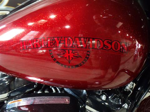 2018 Harley-Davidson Street Glide® Special in South Saint Paul, Minnesota - Photo 6