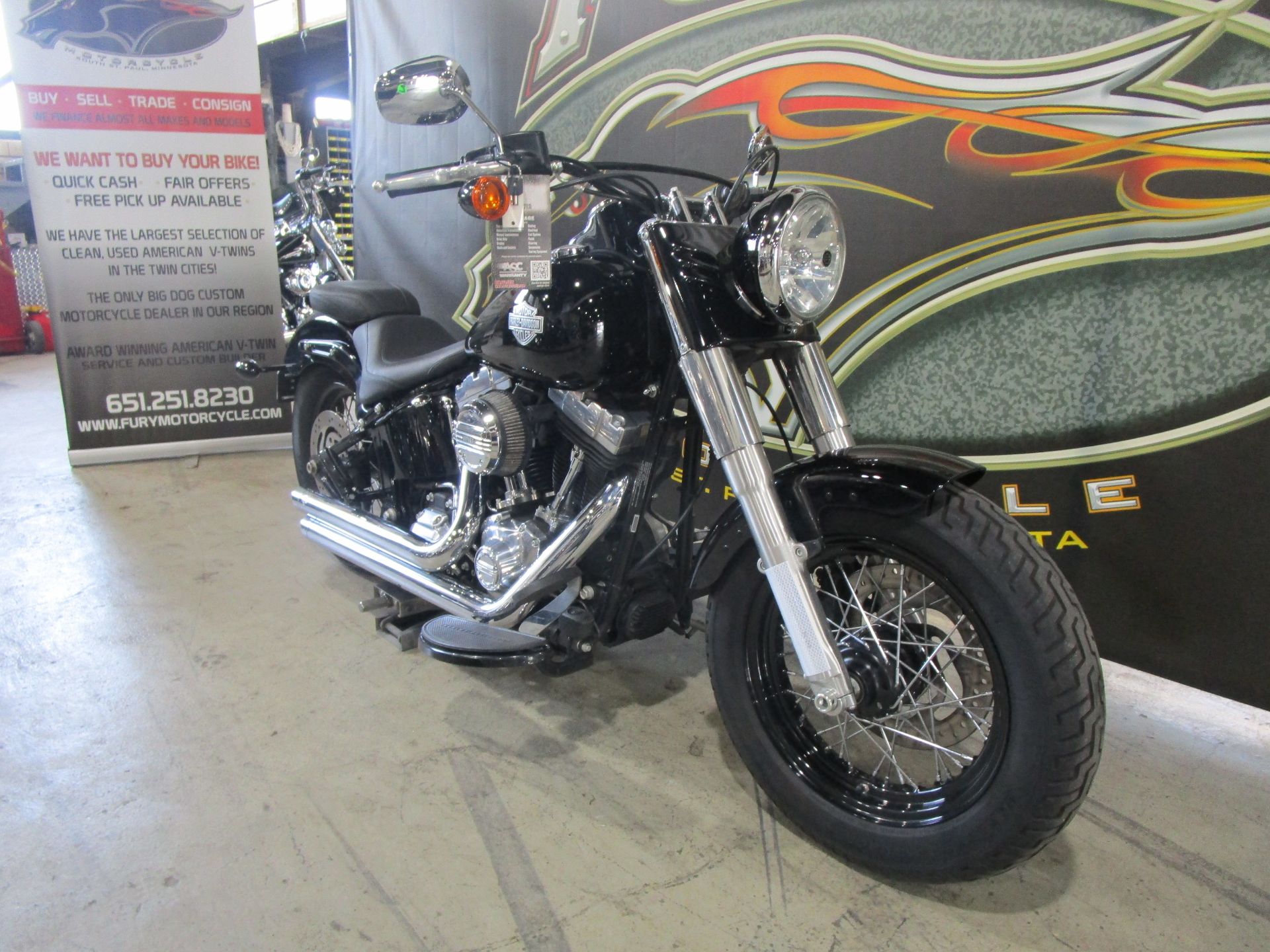 2015 Harley-Davidson Softail Slim® in South Saint Paul, Minnesota - Photo 2