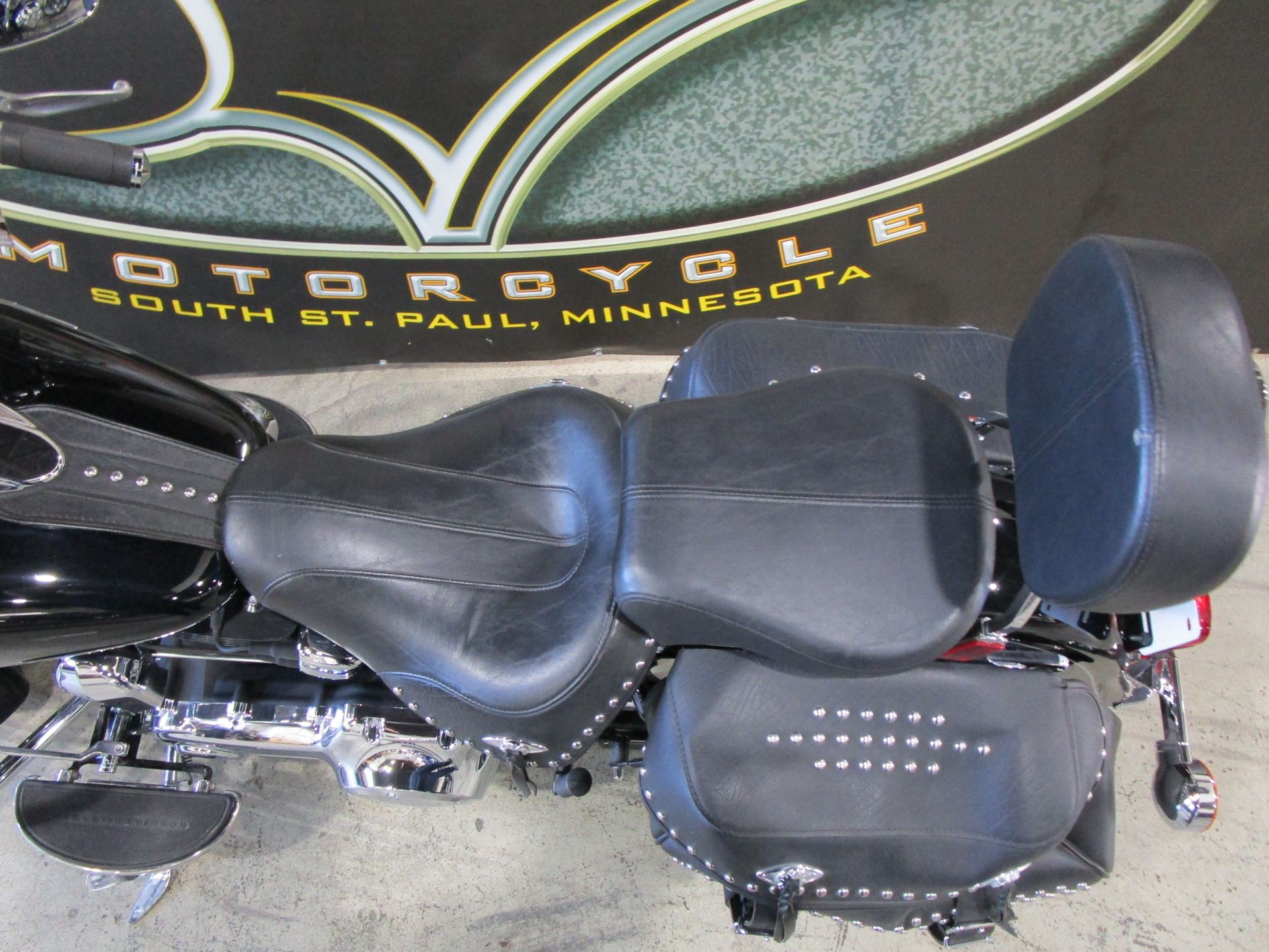 2011 Harley-Davidson Heritage Softail® Classic in South Saint Paul, Minnesota - Photo 15