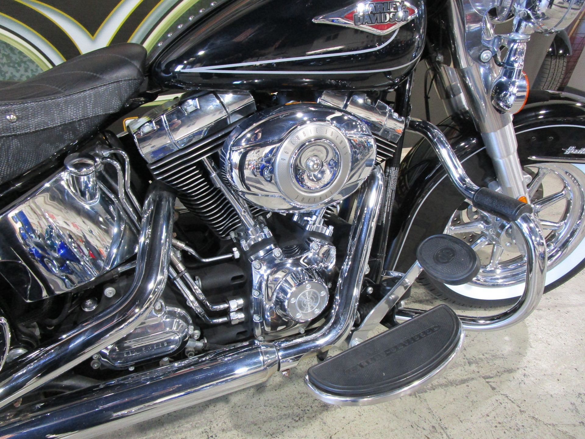 2011 Harley-Davidson Heritage Softail® Classic in South Saint Paul, Minnesota - Photo 5