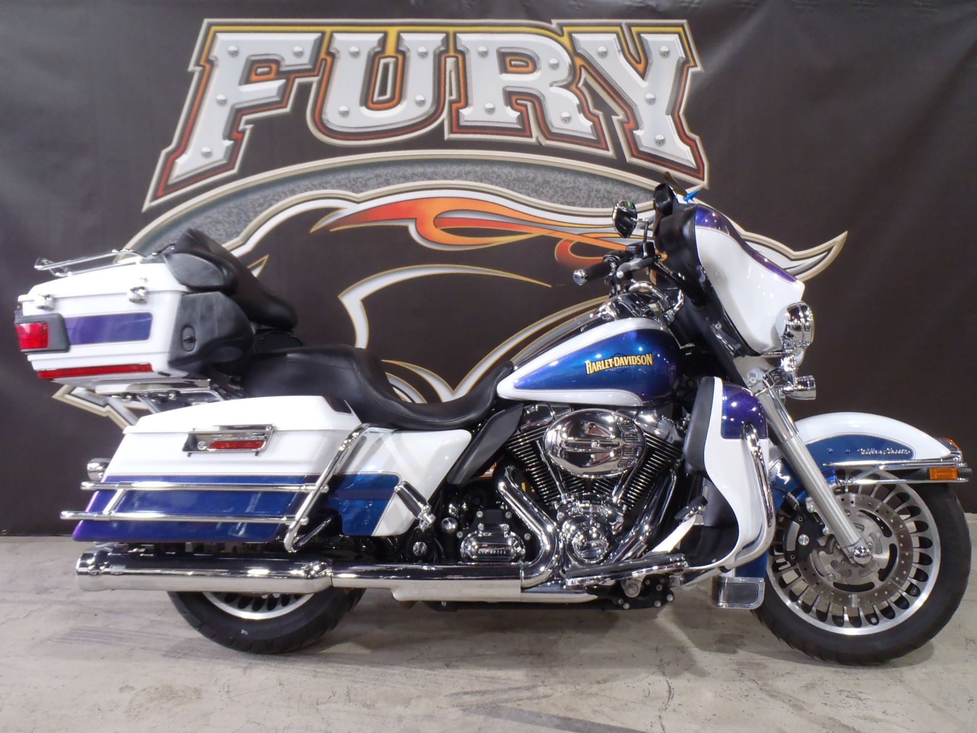 2010 Harley-Davidson Ultra Classic® Electra Glide® in South Saint Paul, Minnesota - Photo 1