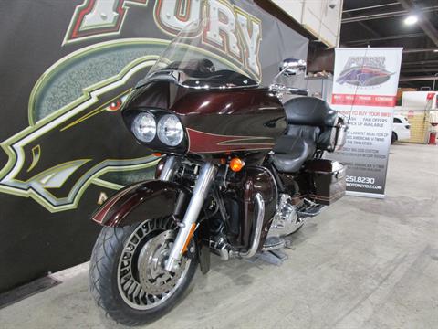 2011 Harley-Davidson Road Glide® Ultra in South Saint Paul, Minnesota - Photo 14