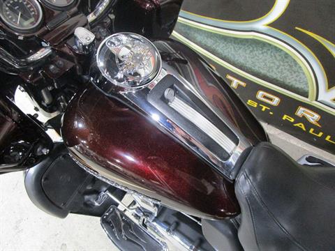 2011 Harley-Davidson Road Glide® Ultra in South Saint Paul, Minnesota - Photo 24