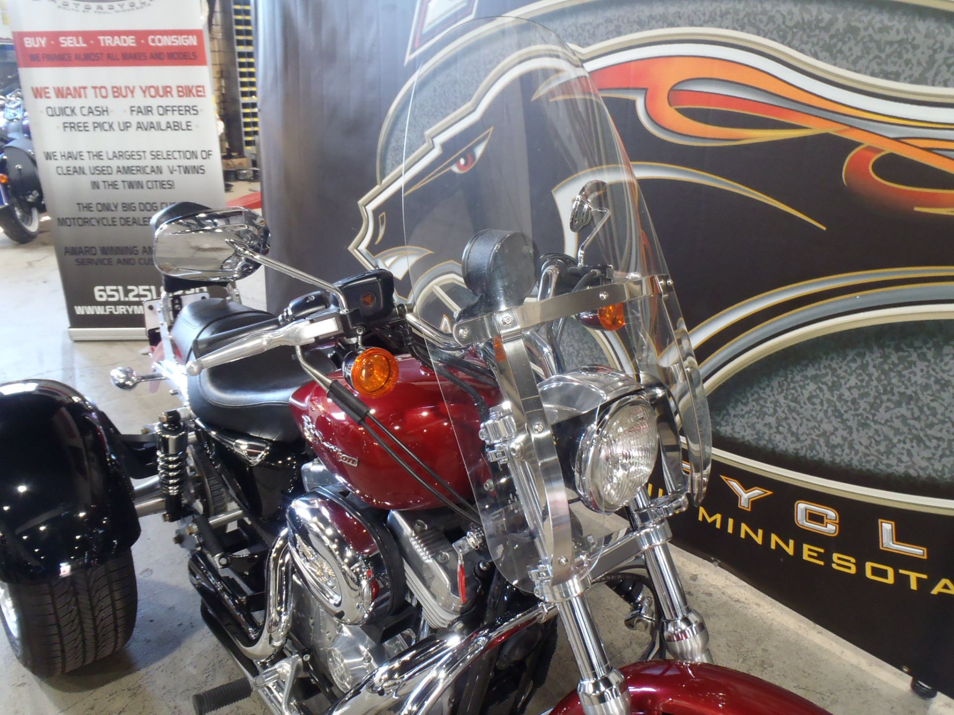 2004 Harley-Davidson Sportster® XL 883 in South Saint Paul, Minnesota - Photo 4