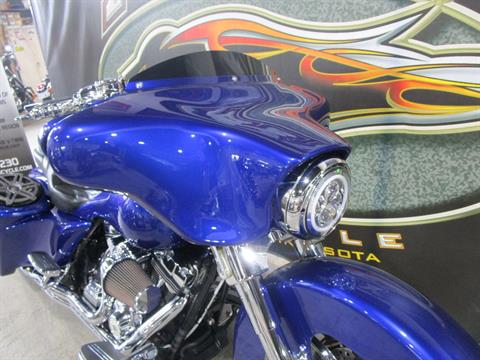 2013 Harley-Davidson Street Glide® in South Saint Paul, Minnesota - Photo 4