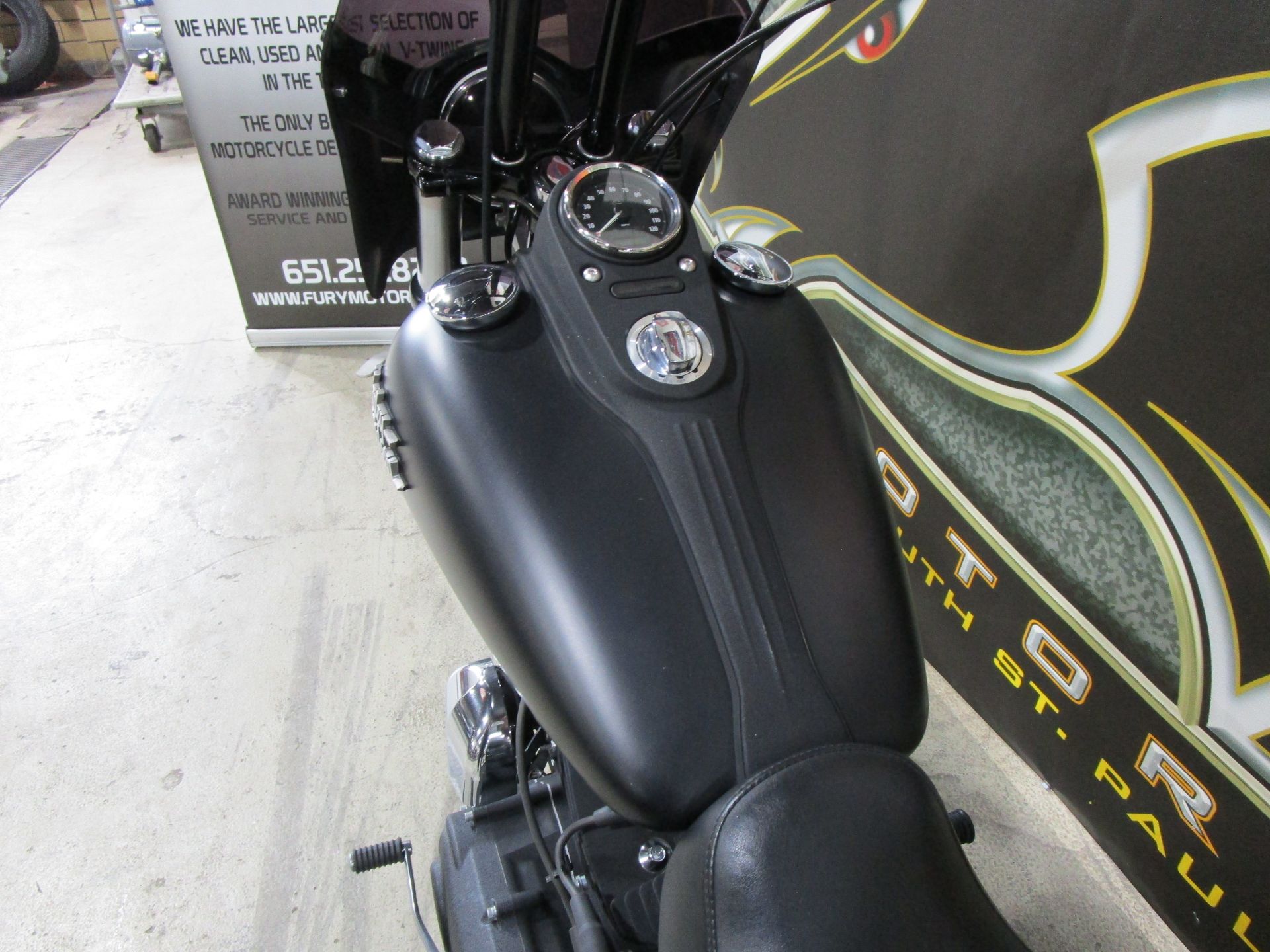 2013 Harley-Davidson Dyna® Street Bob® in South Saint Paul, Minnesota - Photo 18