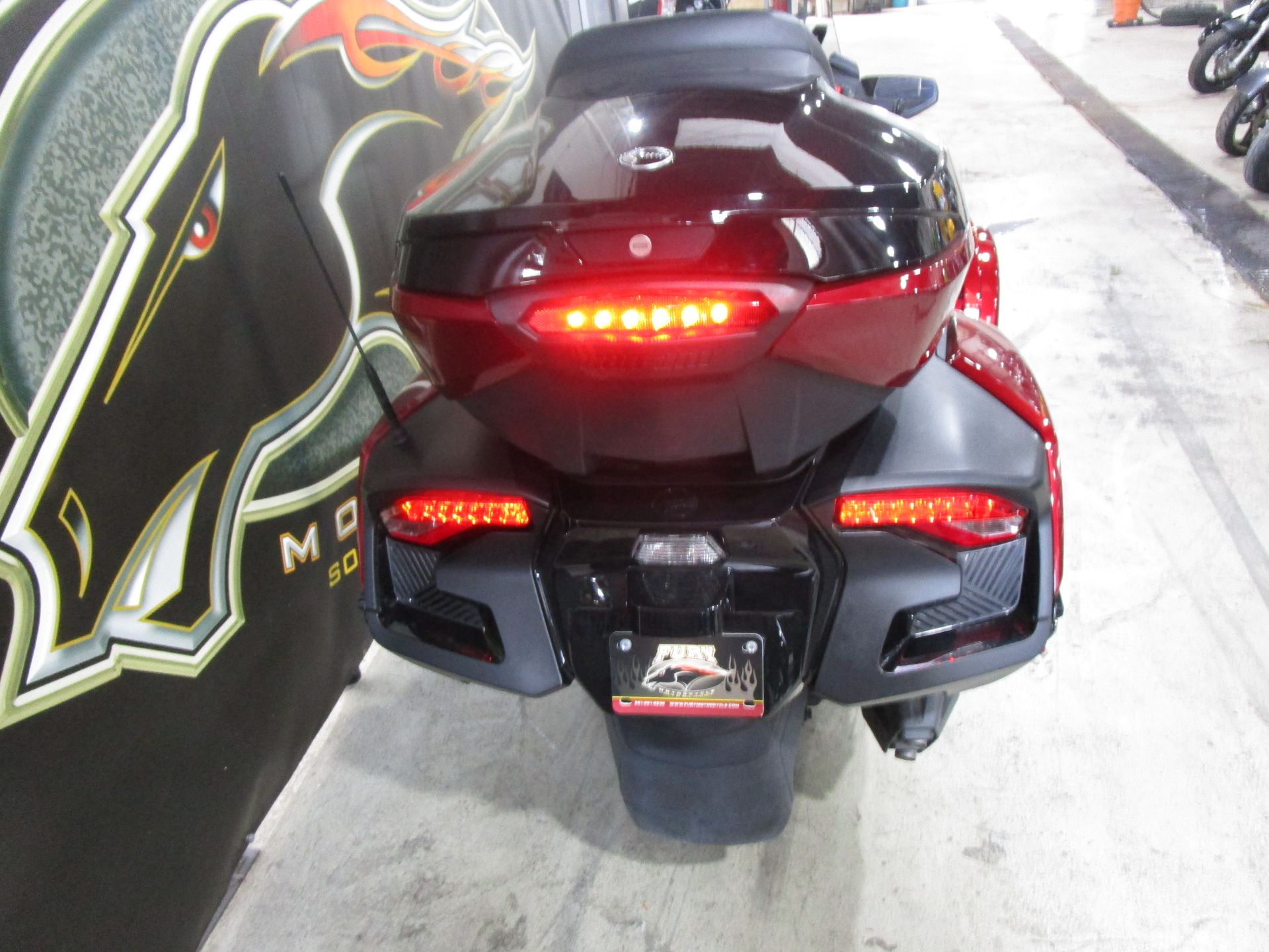 2020 Can-Am Spyder RT Limited in South Saint Paul, Minnesota - Photo 10