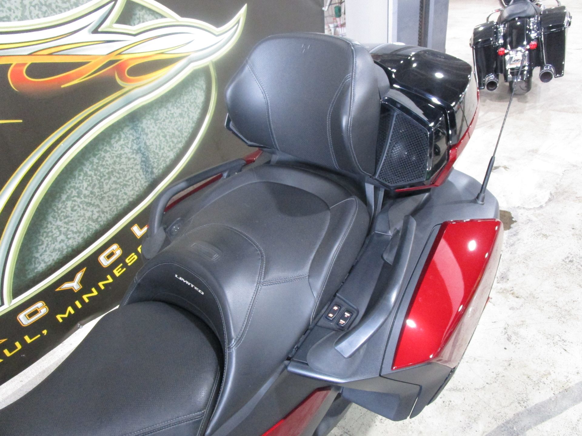 2020 Can-Am Spyder RT Limited in South Saint Paul, Minnesota - Photo 16