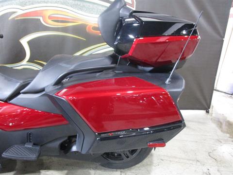 2020 Can-Am Spyder RT Limited in South Saint Paul, Minnesota - Photo 17