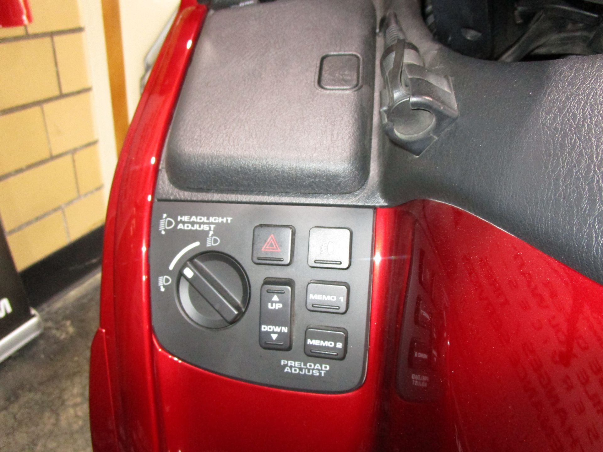 2010 Honda Gold Wing® Audio Comfort in South Saint Paul, Minnesota - Photo 13