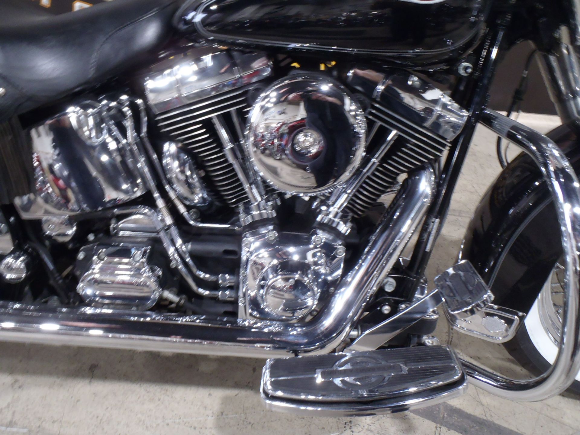 2006 Harley-Davidson Heritage Softail® Classic in South Saint Paul, Minnesota - Photo 4