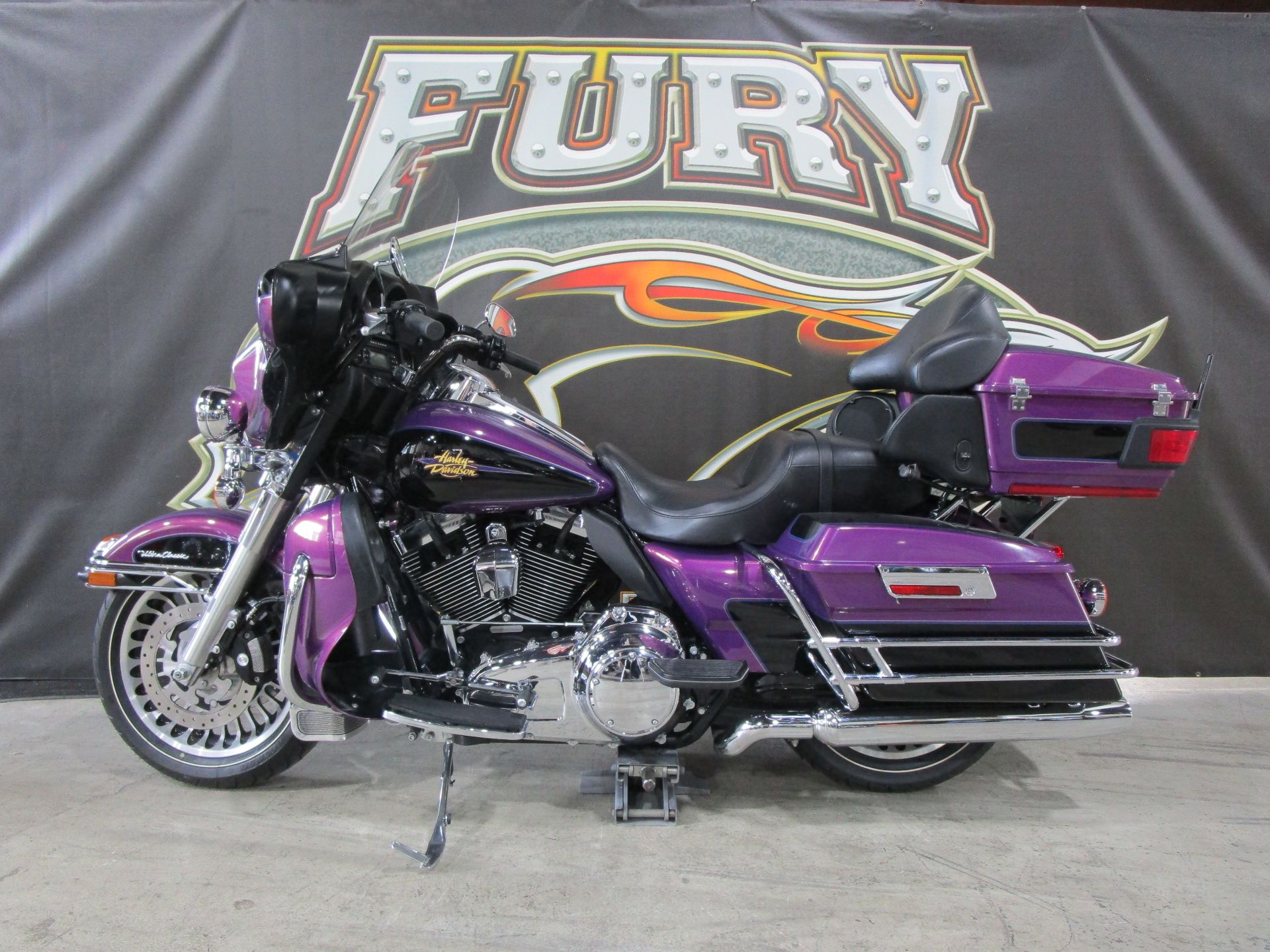 2011 Harley-Davidson Ultra Classic® Electra Glide® in South Saint Paul, Minnesota - Photo 13