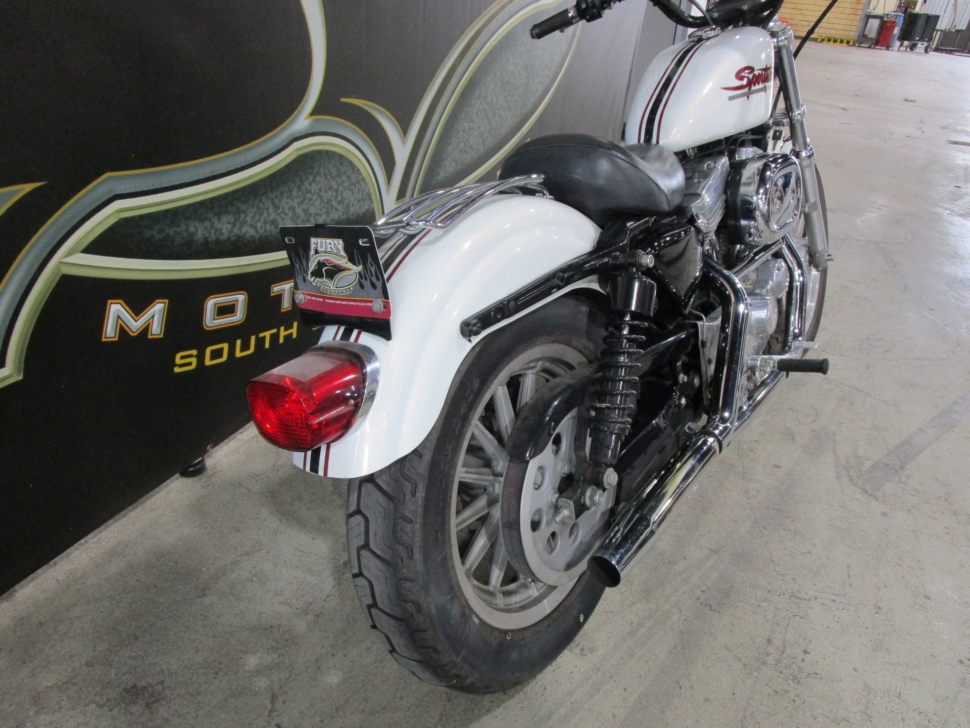 2000 Harley-Davidson XLH Sportster® 883 Hugger® in South Saint Paul, Minnesota - Photo 10