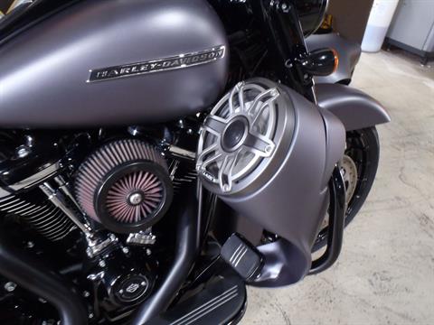 2017 Harley-Davidson Road King® Special in South Saint Paul, Minnesota - Photo 4