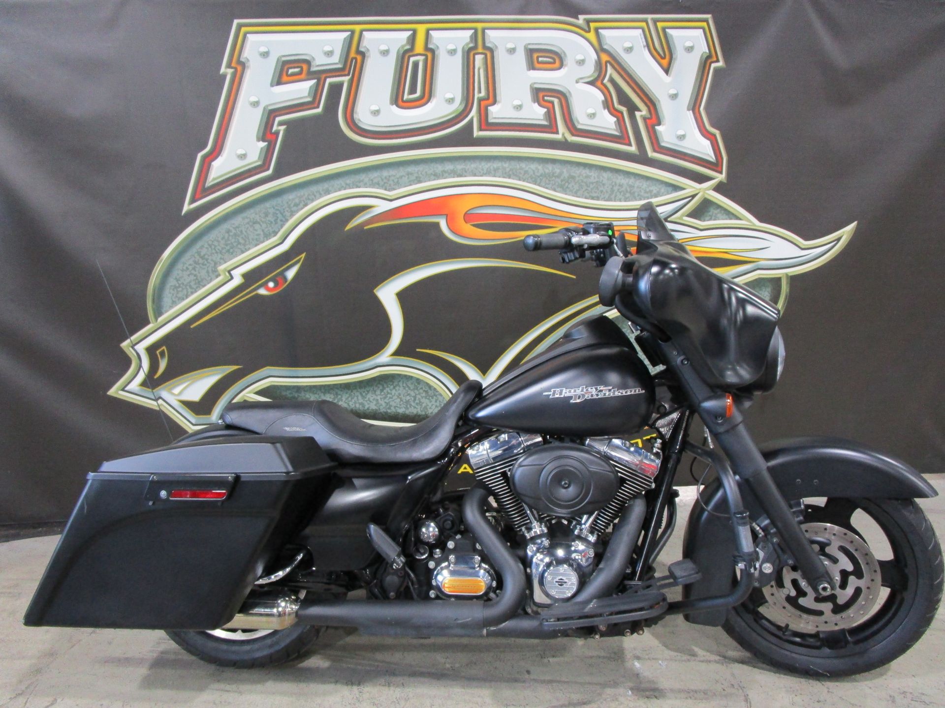 2013 Harley-Davidson Street Glide® in South Saint Paul, Minnesota - Photo 1