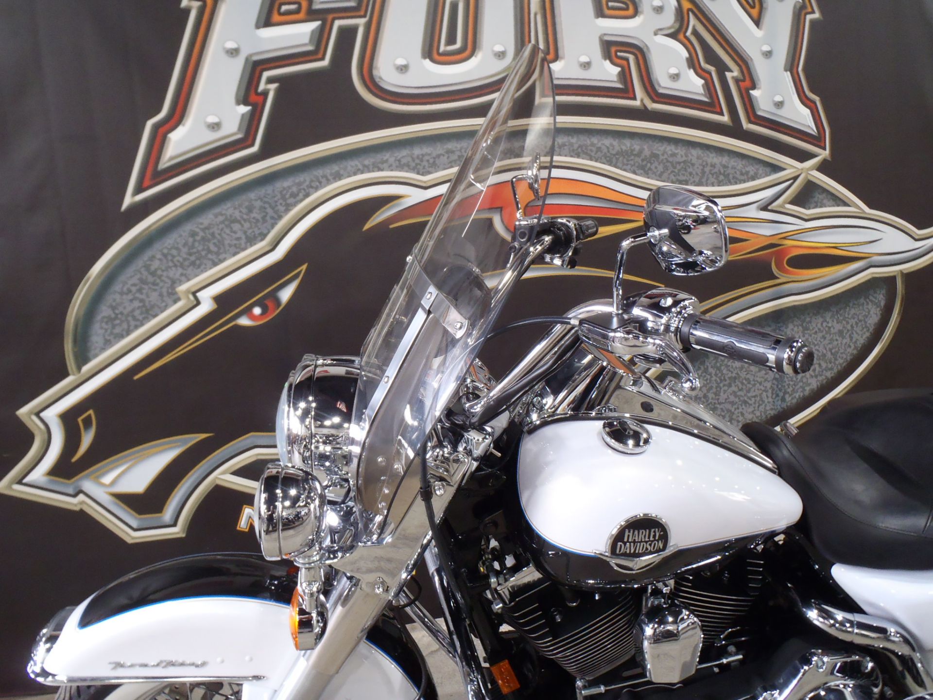 2008 Harley-Davidson Road King® Classic in South Saint Paul, Minnesota - Photo 12