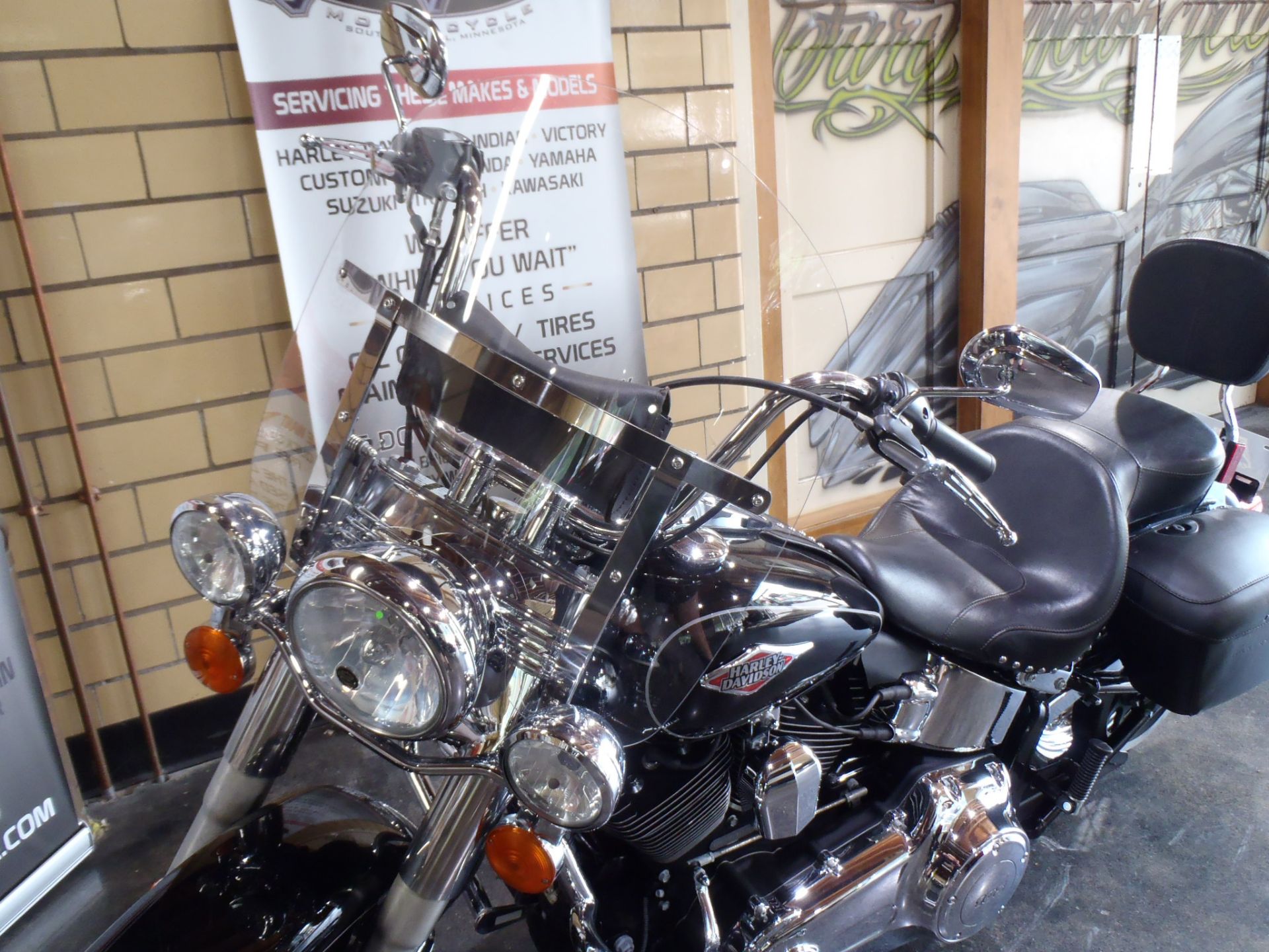 2015 Harley-Davidson Heritage Softail® Classic in South Saint Paul, Minnesota - Photo 11