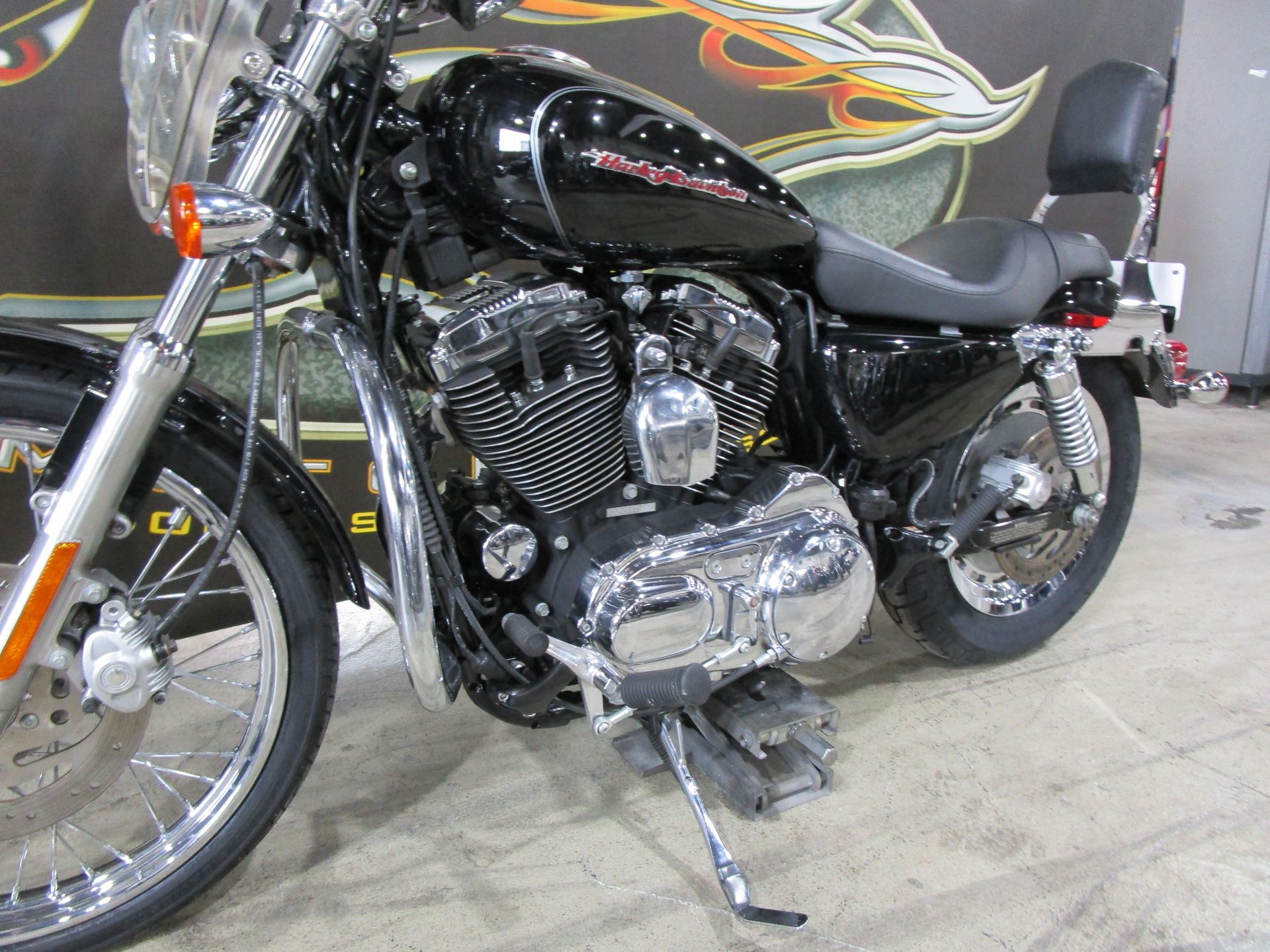 2006 Harley-Davidson Sportster® 1200 Custom in South Saint Paul, Minnesota - Photo 15