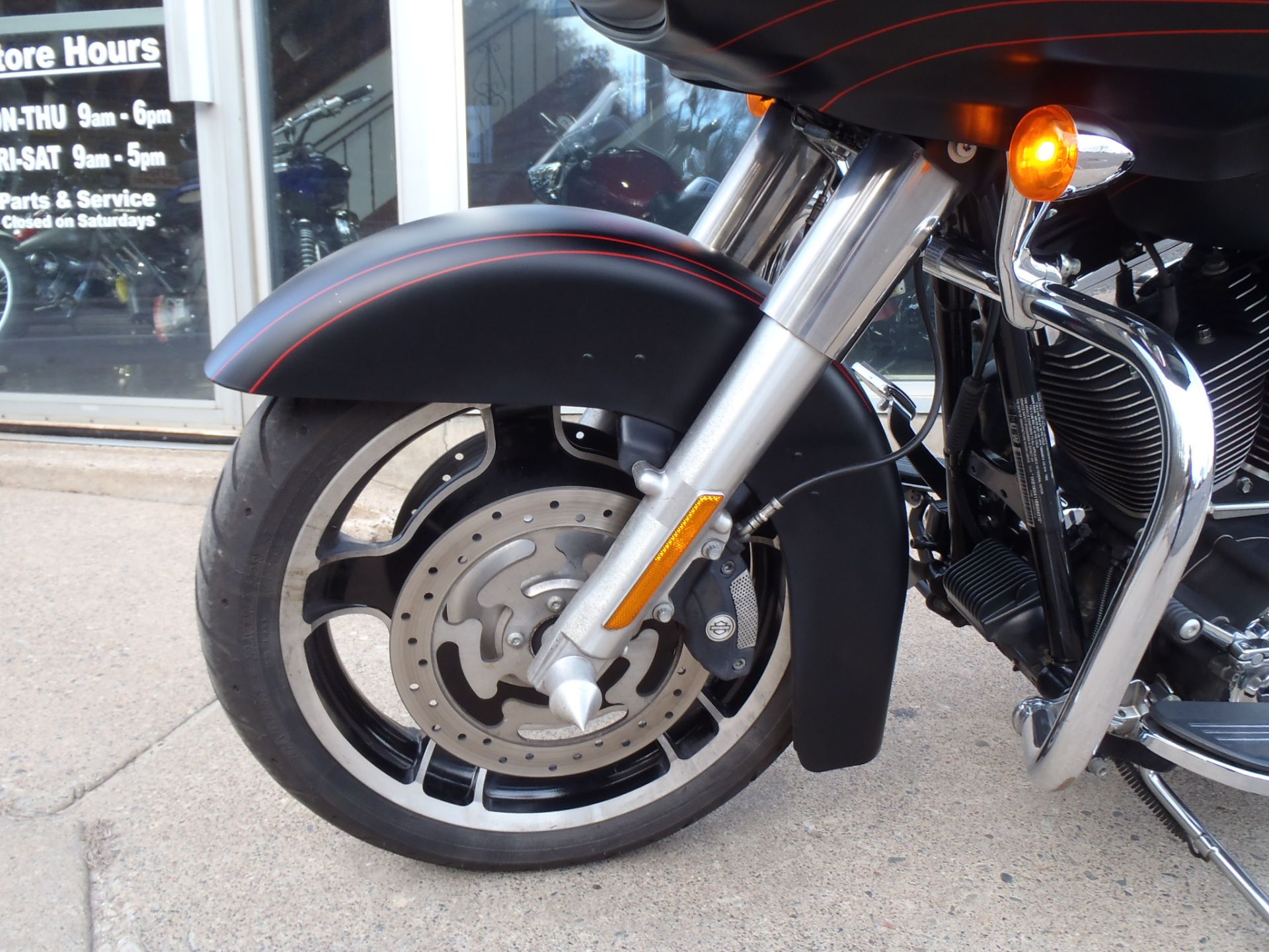 2011 Harley-Davidson Road Glide® Custom in South Saint Paul, Minnesota - Photo 14