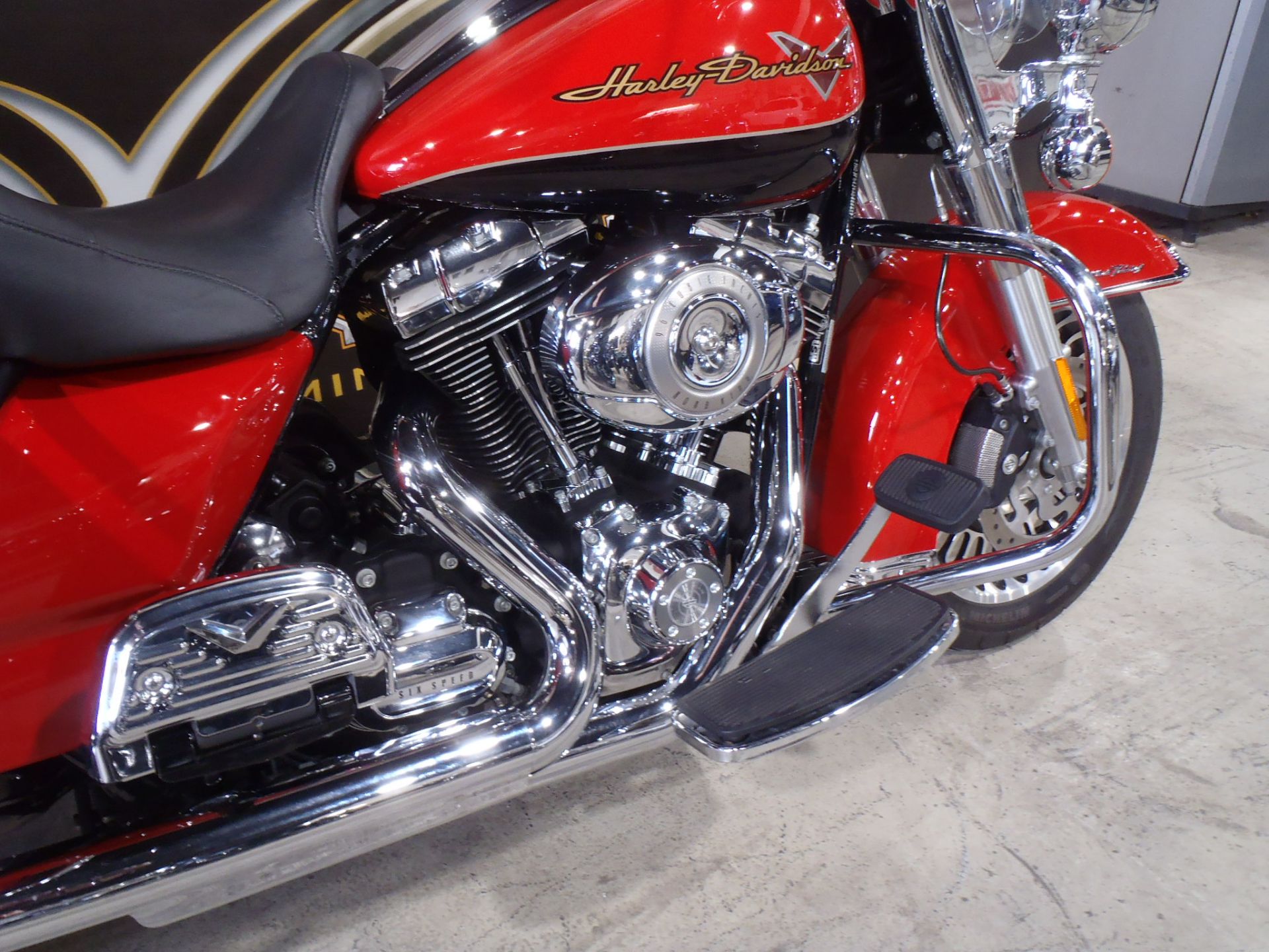2010 Harley-Davidson Road King® in South Saint Paul, Minnesota - Photo 6