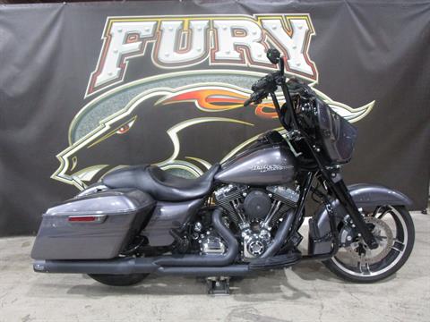 2015 Harley-Davidson Street Glide® Special in South Saint Paul, Minnesota - Photo 1