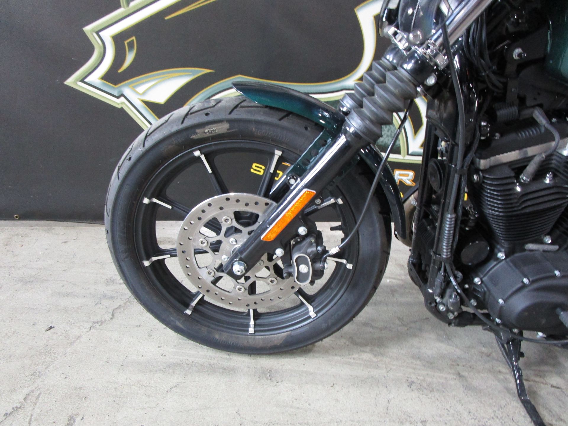 2021 Harley-Davidson Iron 883™ in South Saint Paul, Minnesota - Photo 11