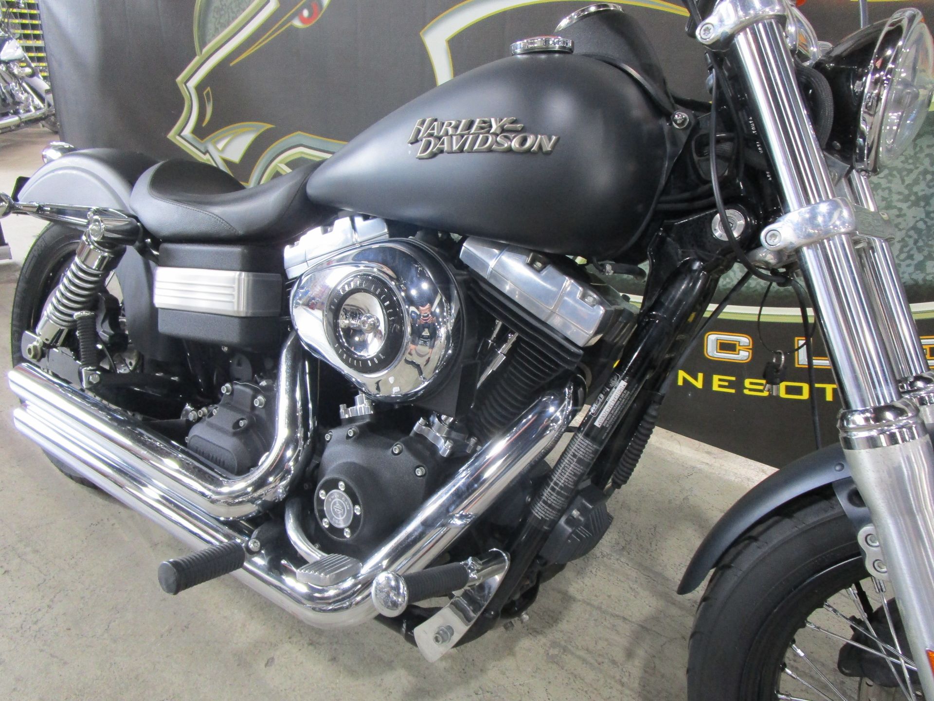 2010 Harley-Davidson Dyna® Street Bob® in South Saint Paul, Minnesota - Photo 5
