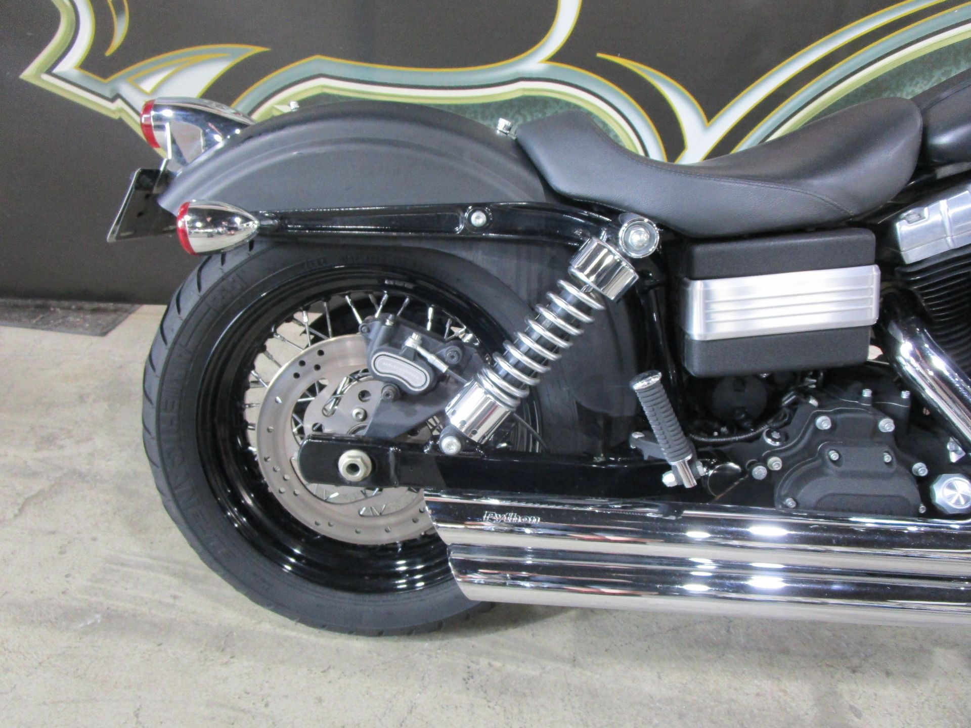2010 Harley-Davidson Dyna® Street Bob® in South Saint Paul, Minnesota - Photo 8