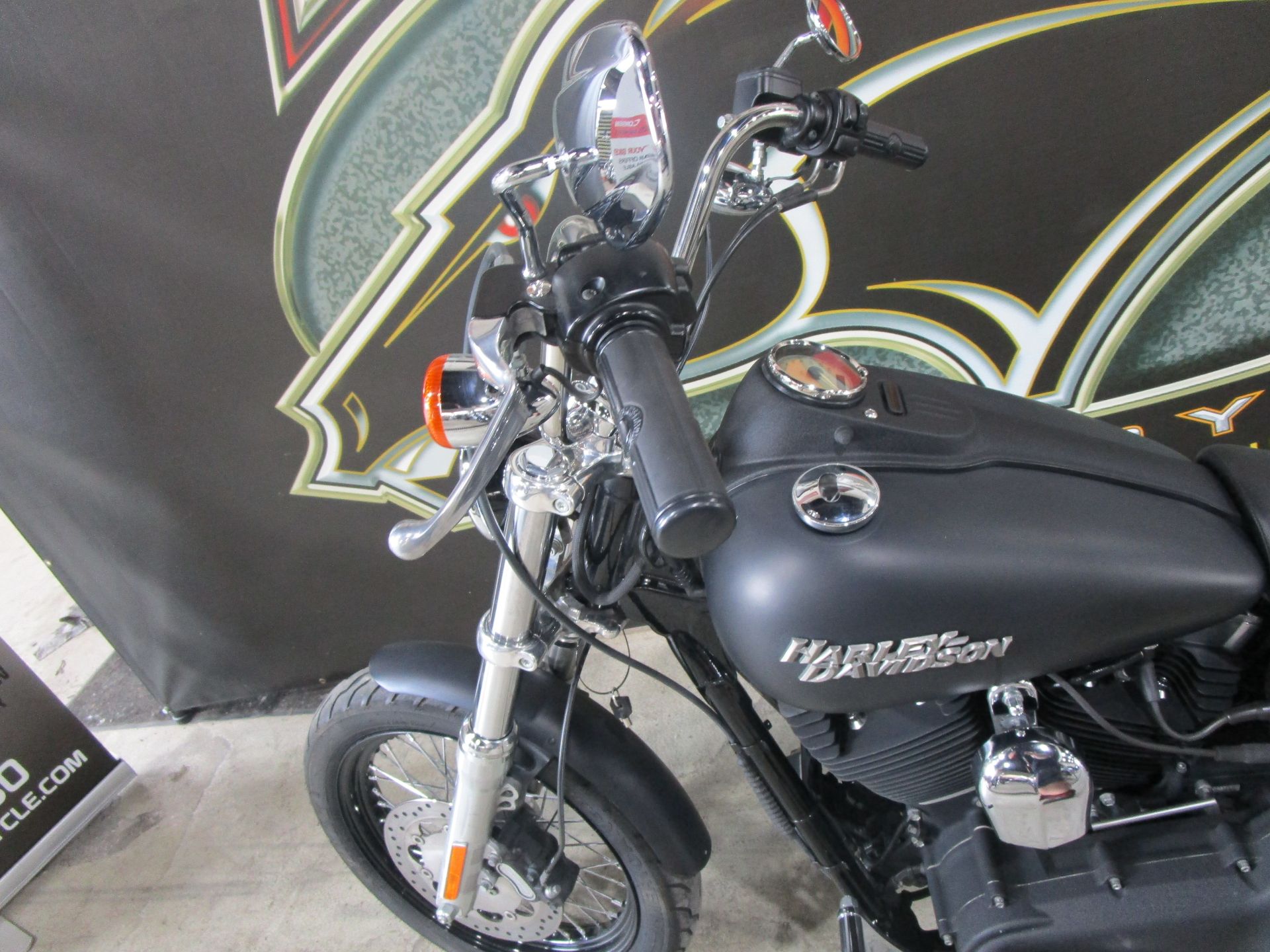 2010 Harley-Davidson Dyna® Street Bob® in South Saint Paul, Minnesota - Photo 22