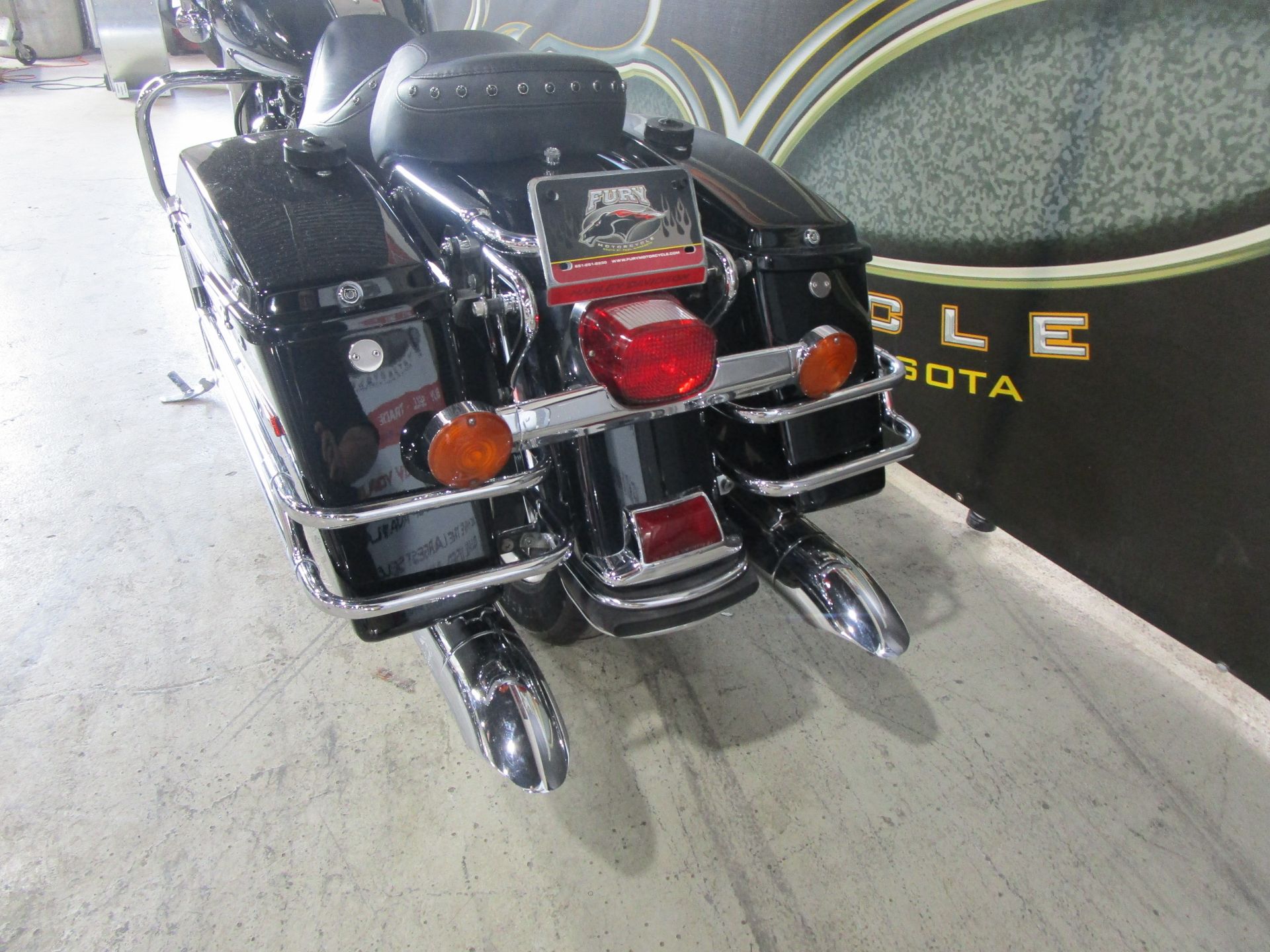 2002 Harley-Davidson FLHT Electra Glide® Standard in South Saint Paul, Minnesota - Photo 15