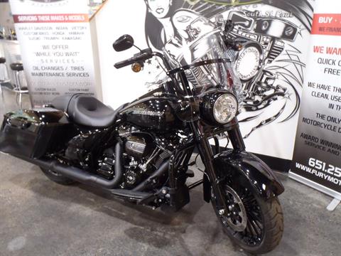 2018 Harley-Davidson Road King® Special in South Saint Paul, Minnesota - Photo 2