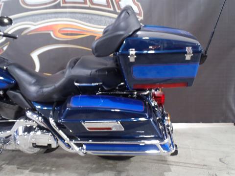2004 Harley-Davidson FLHTC/FLHTCI Electra Glide® Classic in South Saint Paul, Minnesota - Photo 14