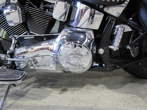 2005 Harley-Davidson FLSTC/FLSTCI Heritage Softail® Classic in South Saint Paul, Minnesota - Photo 14