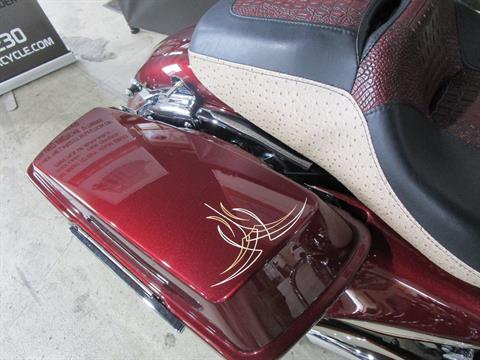 2010 Harley-Davidson Street Glide® in South Saint Paul, Minnesota - Photo 16