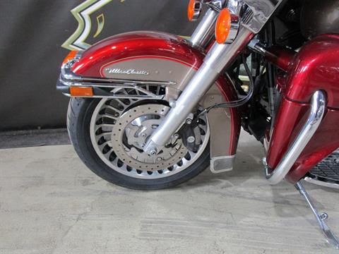 2009 Harley-Davidson Ultra Classic® Electra Glide® in South Saint Paul, Minnesota - Photo 15