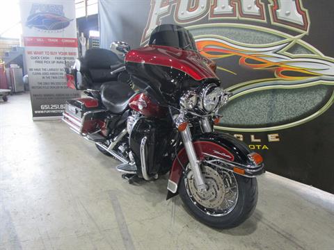 2005 Harley-Davidson FLHTCUI Ultra Classic® Electra Glide® in South Saint Paul, Minnesota - Photo 2