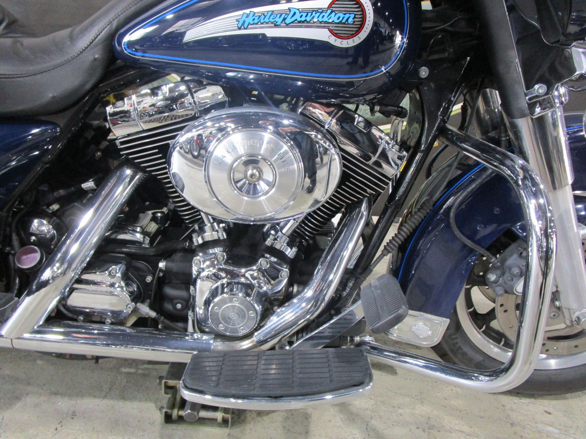 2002 Harley-Davidson FLHT Electra Glide® Standard in South Saint Paul, Minnesota - Photo 7