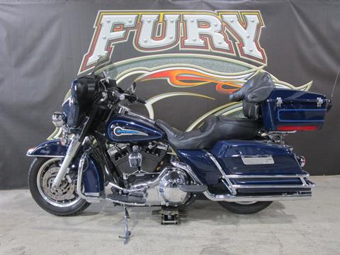 2002 Harley-Davidson FLHT Electra Glide® Standard in South Saint Paul, Minnesota - Photo 16