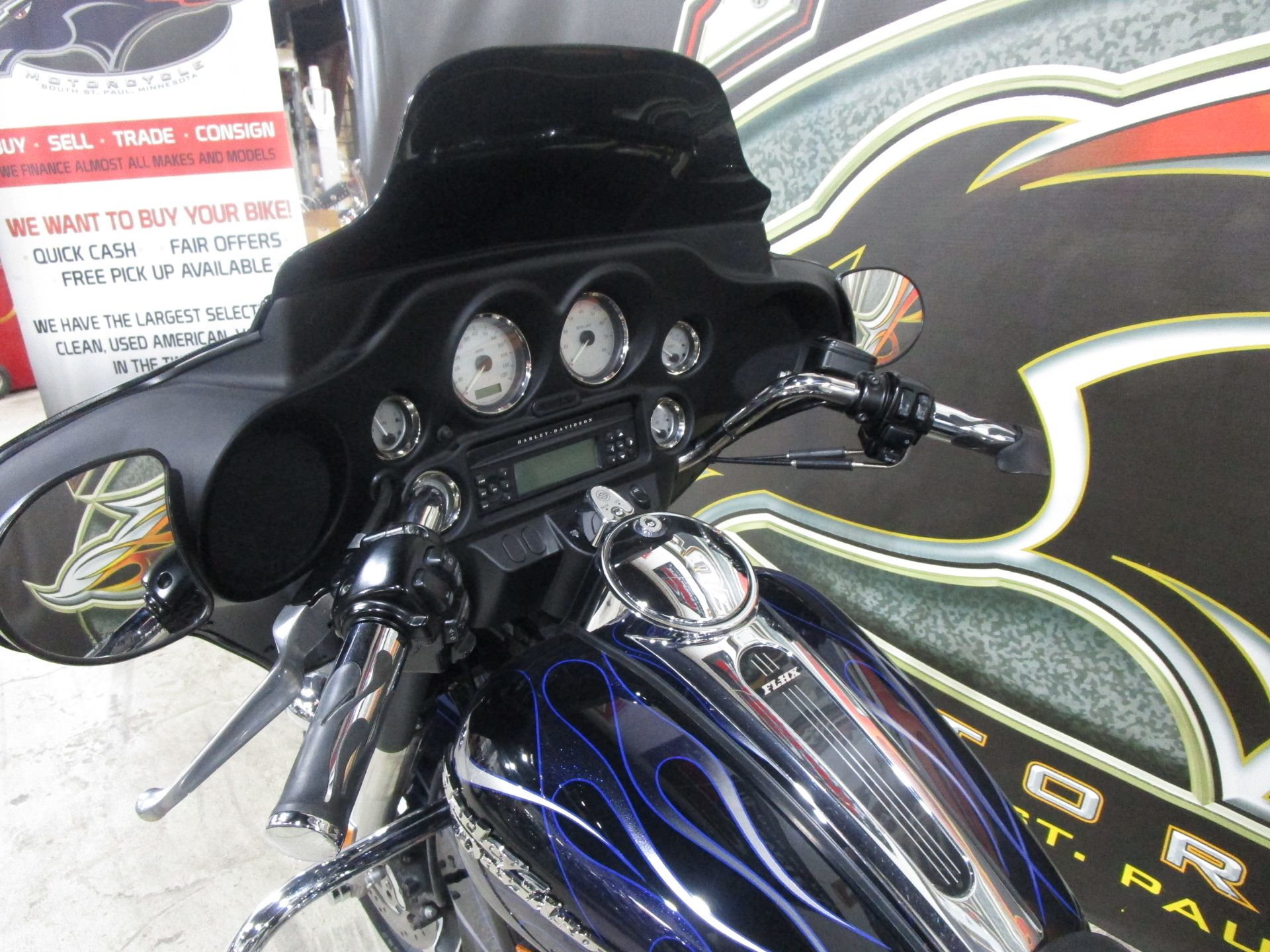 2007 Harley-Davidson Street Glide™ in South Saint Paul, Minnesota - Photo 24