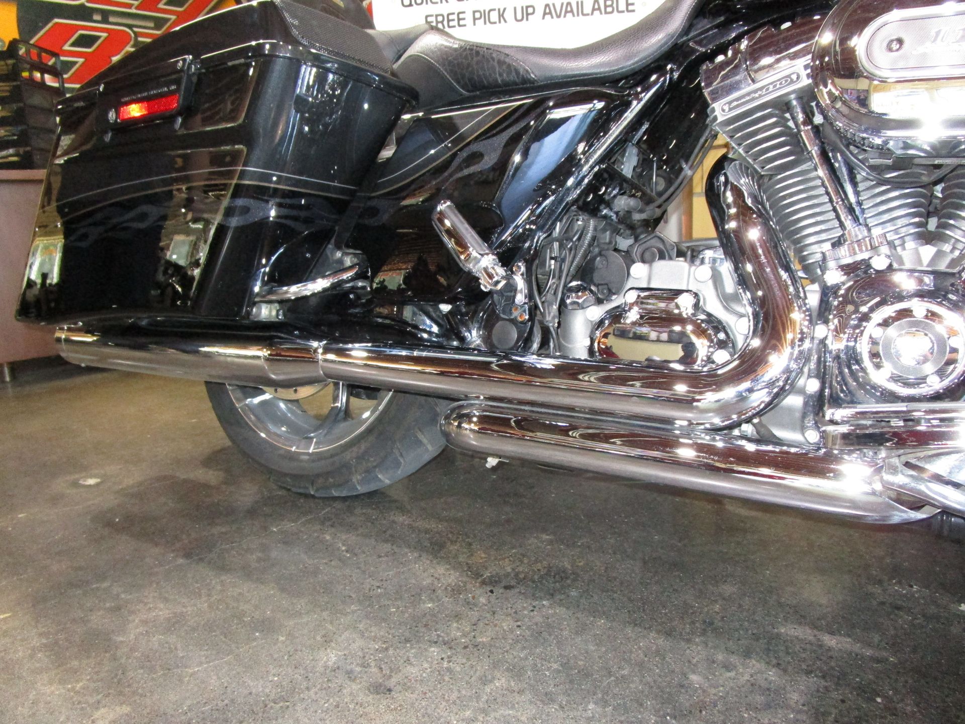 2012 Harley-Davidson CVO™ Street Glide® in South Saint Paul, Minnesota - Photo 12