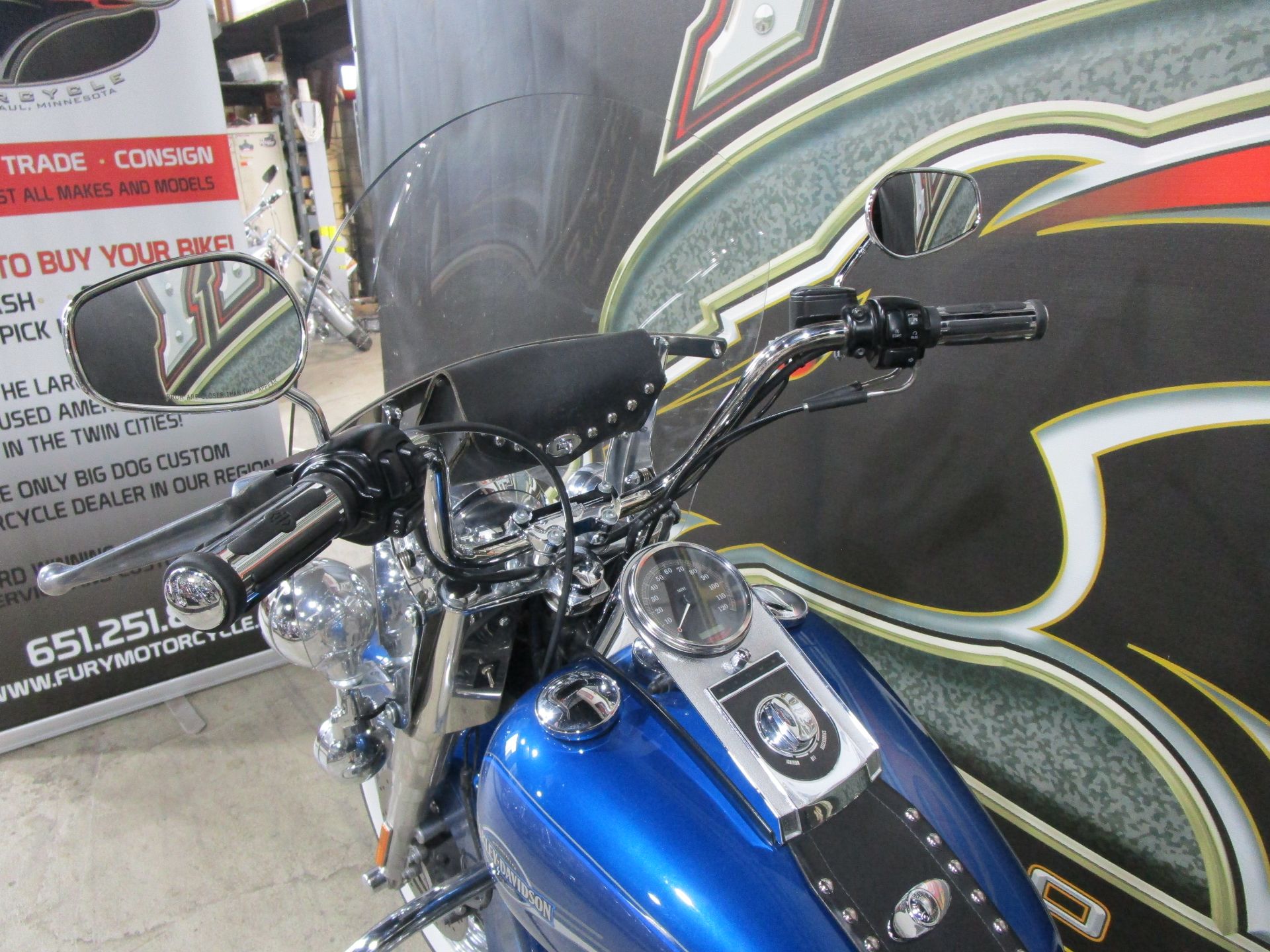 2006 Harley-Davidson Heritage Softail® Classic in South Saint Paul, Minnesota - Photo 23
