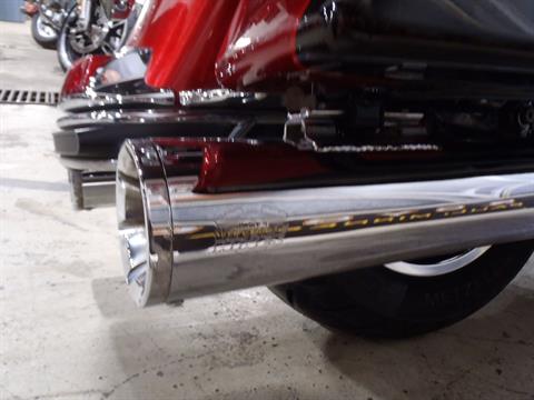 2012 Harley-Davidson Electra Glide® Ultra Limited in South Saint Paul, Minnesota - Photo 10