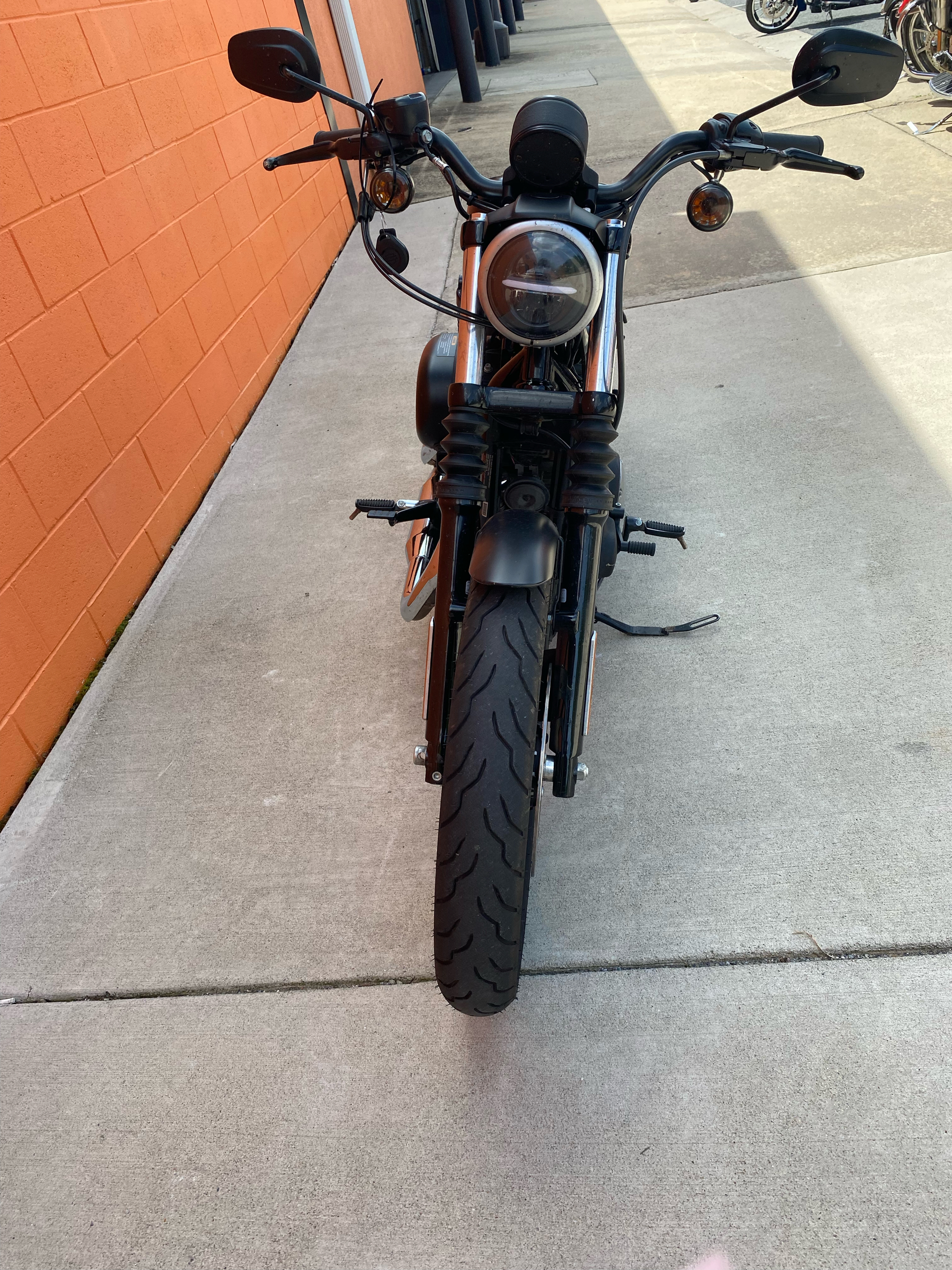 2015 Harley-Davidson Iron 883™ in Fredericksburg, Virginia - Photo 7
