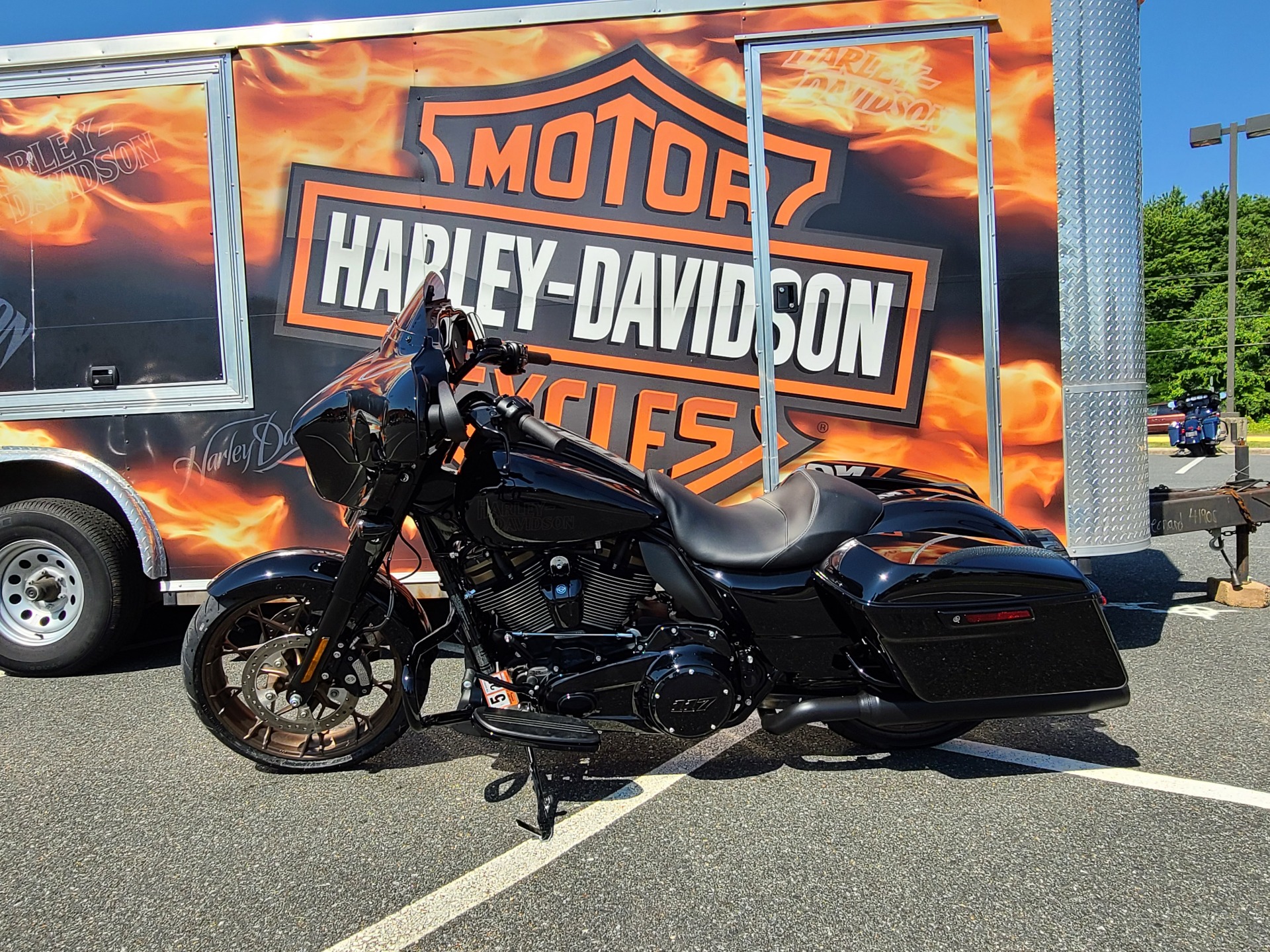 2022 Harley-Davidson Street Glide ST in Fredericksburg, Virginia - Photo 2