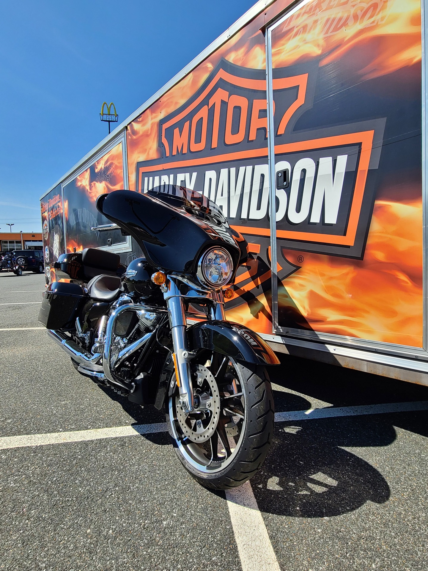 2021 Harley-Davidson Street Glide® in Fredericksburg, Virginia - Photo 4
