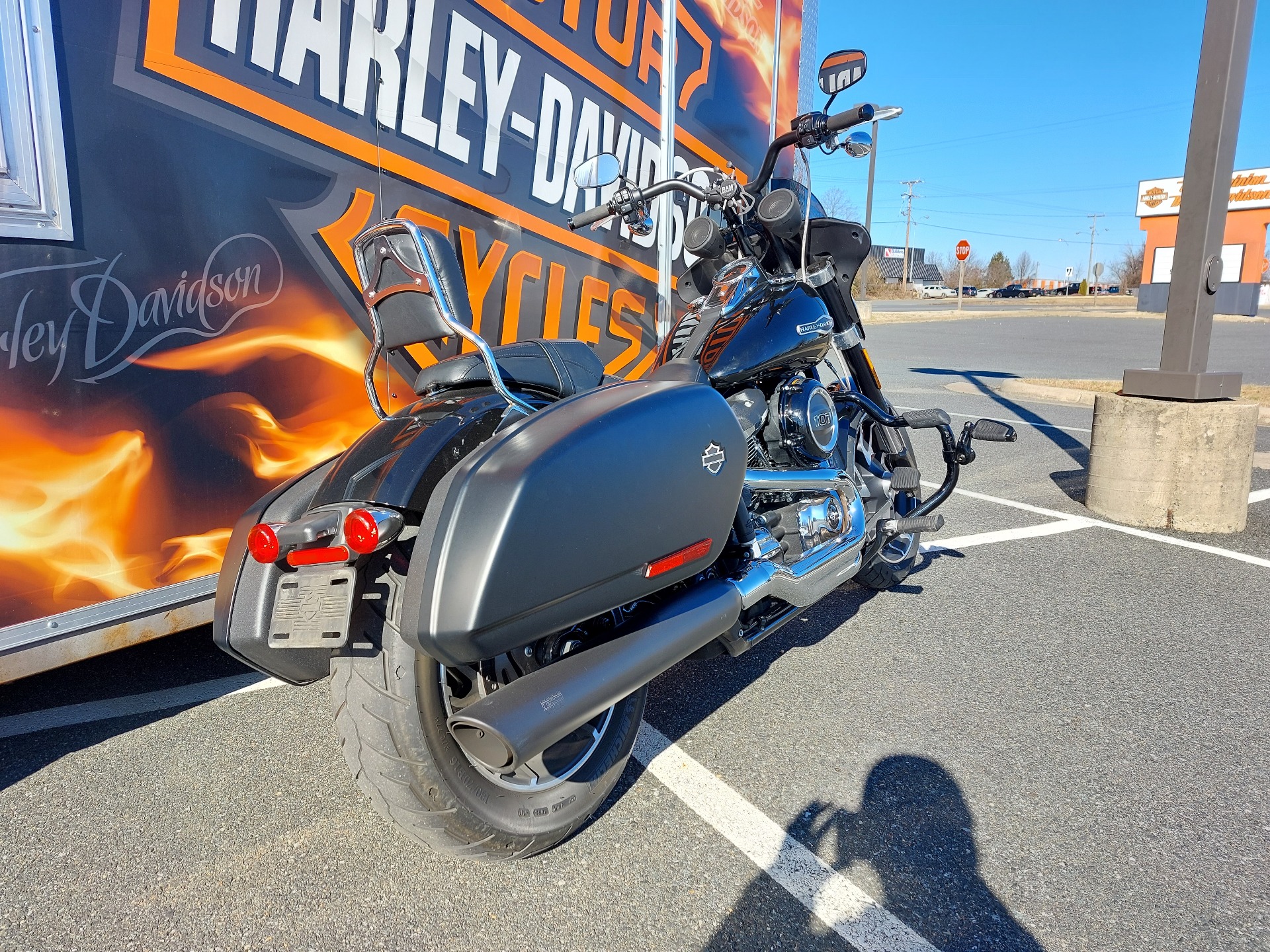 2018 Harley-Davidson Sport Glide® in Fredericksburg, Virginia - Photo 5