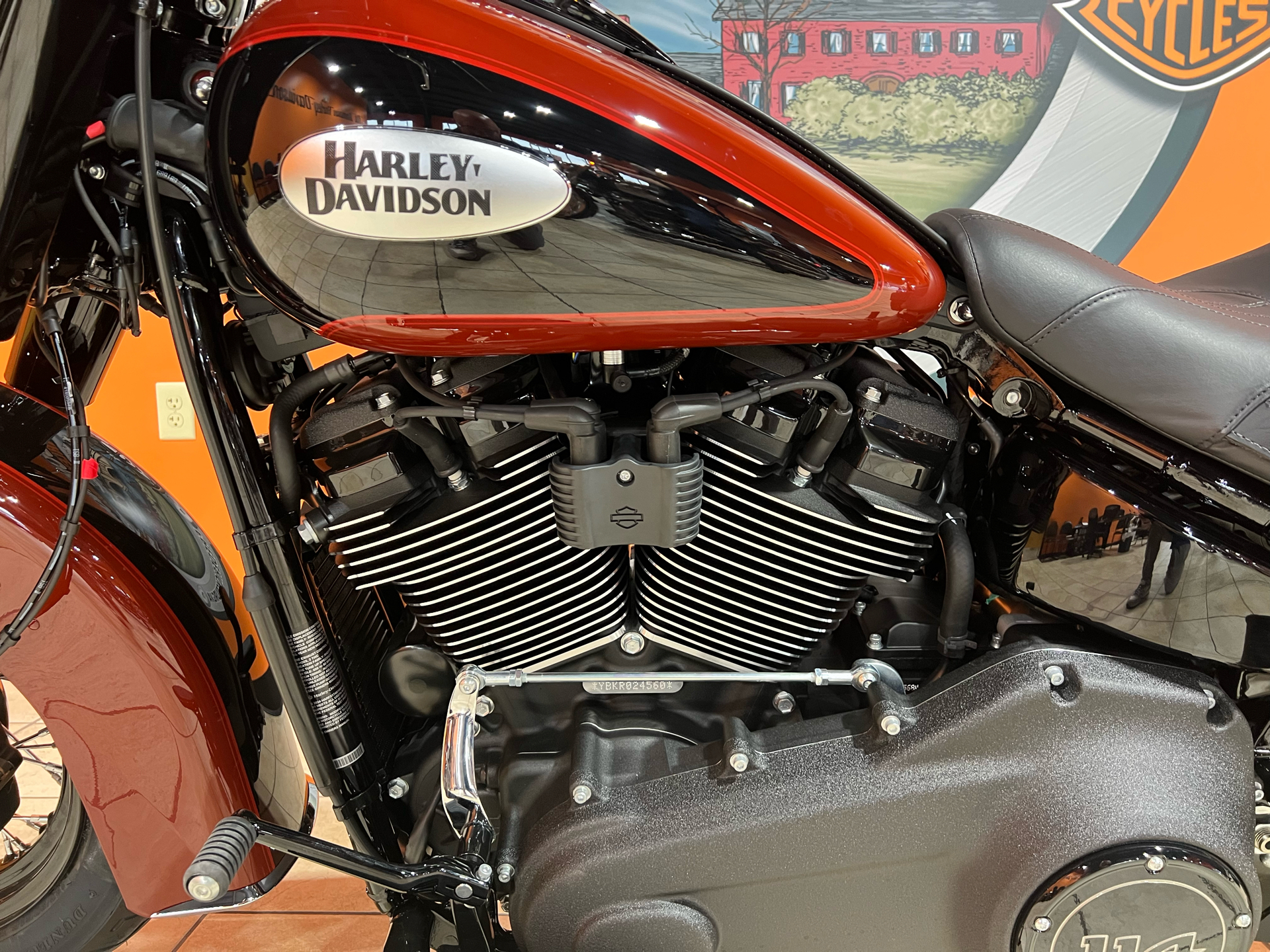 2024 Harley-Davidson Heritage Classic 114 in Fredericksburg, Virginia - Photo 9