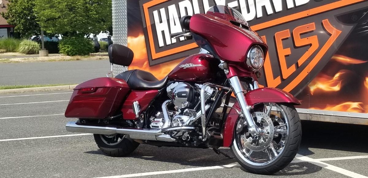 2016 Harley-Davidson Street Glide® Special in Fredericksburg, Virginia - Photo 3