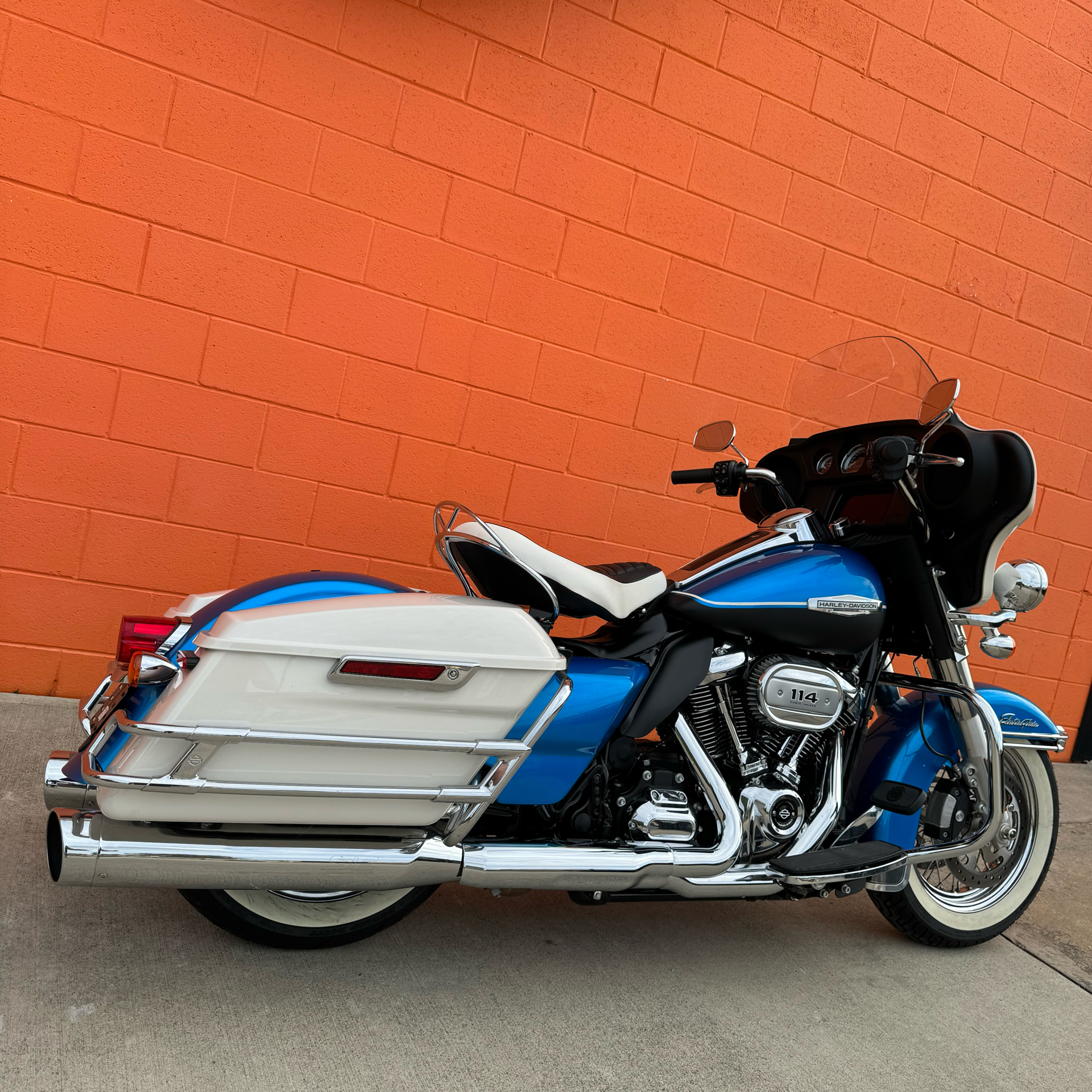 2021 Harley-Davidson Electra Glide® Revival™ in Fredericksburg, Virginia - Photo 5